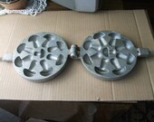 The old Soviet form - Mushrooms figures For baking cookies. Massive cast aluminum. Made in USSR CCCP W