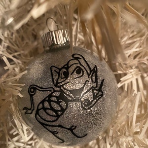 Coily Ornament
