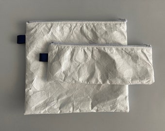 Set of 2 - White polyethylene case, white tyvek pouch, white pen case - High density polyethylene fibres