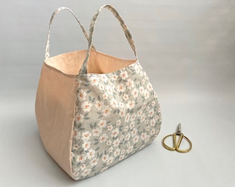 Origami cubic errands bag, origami tote bag, fabric market bag, storage bag, basket market bag, grocery bag - White orange floral on grey