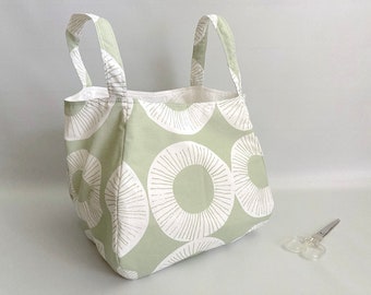 Cubic origami errands bag, origami tote bag, fabric market bag, toy storage bag, basket market bag, grocery bag - Green and white
