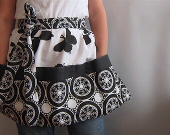 Cafe Apron, Hip Apron, Half Apron with pockets - Black and white polka dots and mosaic tiles