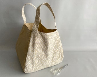 Cubic origami errands bag, origami tote bag, fabric market bag, basket market bag, toys storage bag, grocery bag - Beige and white