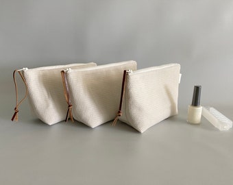 Set of 3 - Bridesmaid cosmetic case, travel pouch, makeup bag, zip makeup bag, toiletry bag, minimalist bag - cream