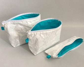 Set of 3 - White case, white tyvek pouch, white pencil case, toiletry bag - High density polyethylene fibres - Turquoise