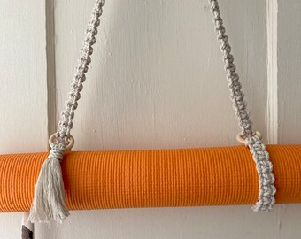 Yoga mat strap, yoga mat sling, yoga mat carrier - Macrame cotton rope with wood ring