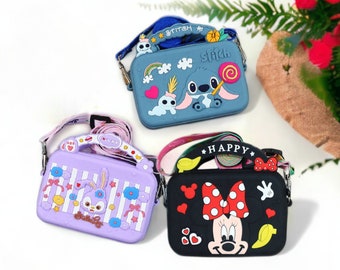 Sacs à bandoulière pour enfants Disney Cartoon, sac à bandoulière Stitch Minnie Donald, porte-monnaie pour garçons filles, cadeaux d'anniversaire pour enfants, sac de voyage Disney