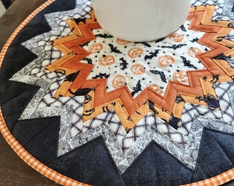 Halloween Quilted Folded Star Table Topper, Handmade Table Runner