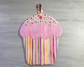 Cupcake Quilted Pink Birthday Hot Pad