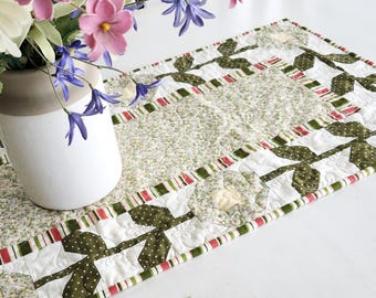 Quilted  Table Runner- Patchwork Flowers-Summer Decor