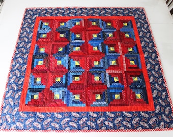 Quilted Log Cabin Table Topper, Patchwork Topper Quilt, Americana Decor