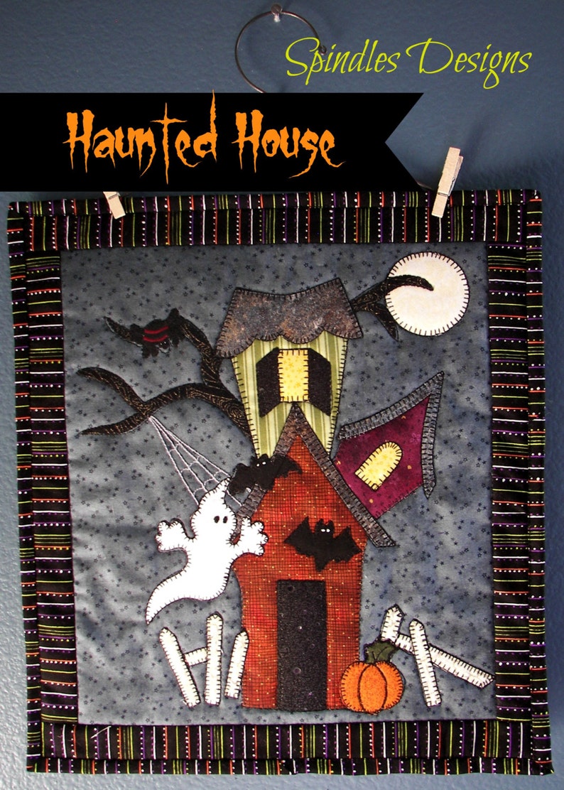 Haunted House Table Topper, Wall Hanging Quilt Pattern image 1