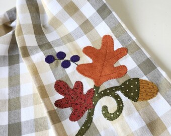 Fall Oak Leaves Applique Kitchen Towel, Thanksgiving