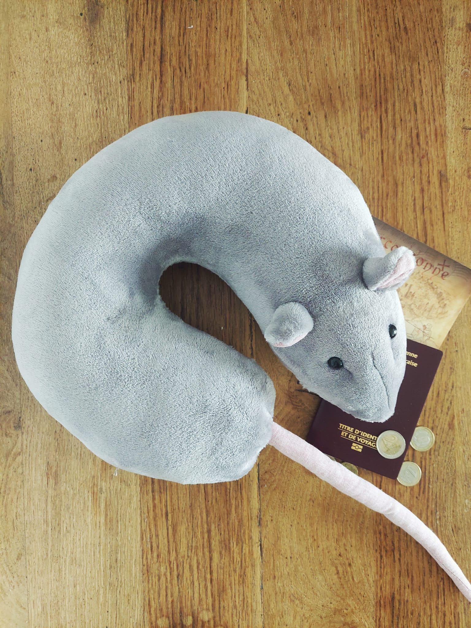 NONSLEEP CUSHION 58 “RAT FACE” Plush Rat Neck Pillow: Funny Travel Accessory for Animal Lovers - Etsy
