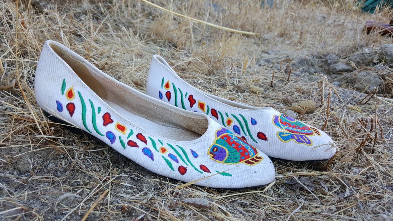 vintage 70s beacon usa ballet flats hippie festival bohemian hiphop cultural ethnic native multi-color rubber sole size 7.5 narr