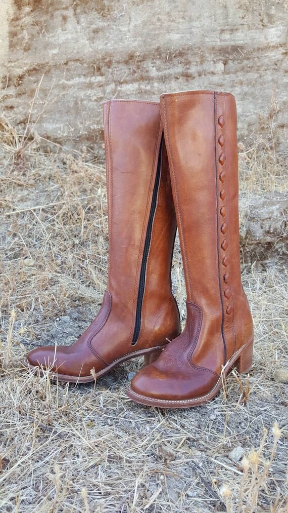 Vintage 70s DINGO Tall Leather Tan Brown Boho Coun