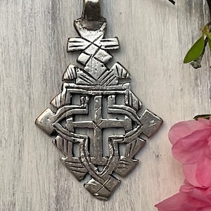 Traditional Ethiopian Coptic Cross Pendant : Ethiopia African Jewelry Beads