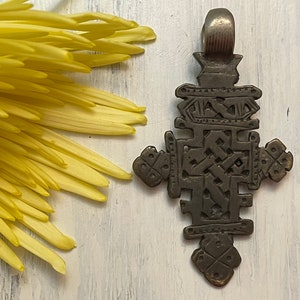 Antique Traditional Ethiopian Coptic Cross Pendant : Ethiopia African Jewelry Beads