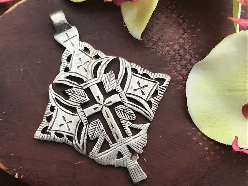 Traditional Ethiopian Coptic Cross Pendant Ethiopia African Jewelry Beads