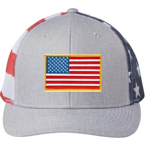 USA American Flag Embroidered Patch Mesh Back Trucker Hat United States Flag Cap with Snapback Closure