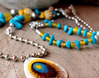 Long Bohemian hippie-style necklace in silver, Turquoise and Yellow with shell Peacock pendant - Bohemian jewelry & African jewelry