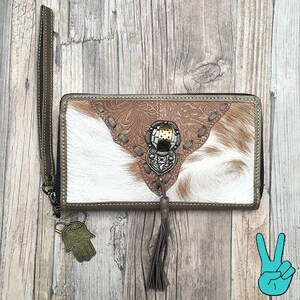 Leather wallet with Goatskin, Boho leather wallet with fringe and stone Design 2