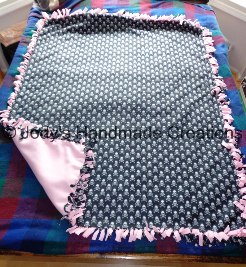 Large Handmade Fleece Tied Throw Blanket 54 X 66 Light Pink Back Skull and Crossbones Front Warm Soft FREE SHIPPING