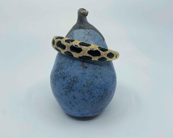 Pulsera vintage Orena Paris de esmalte dorado, diseño francés, con bisagras, años 80