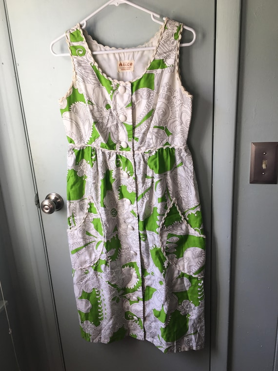 Vintage Alice Polynesian green white tropical sund