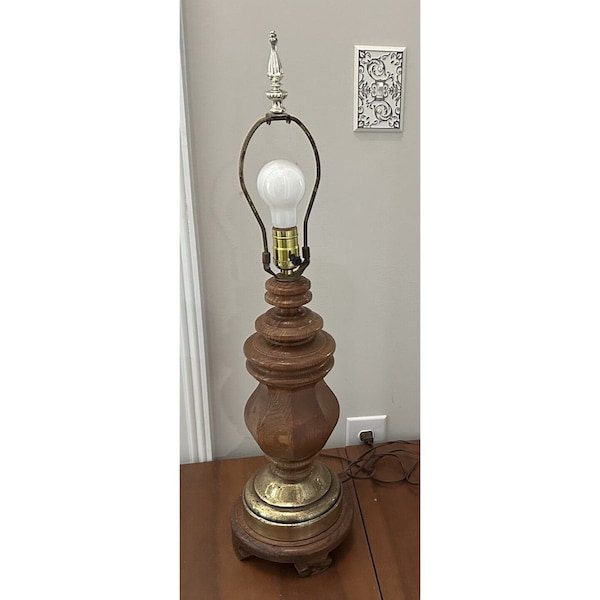 Vintage Wood Turned Spindle and Brass Chunky 3 Way Table Lamp