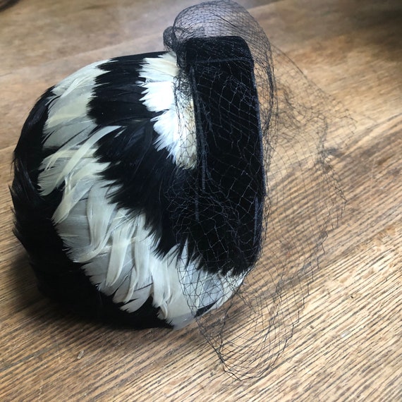 Vintage Fascinator Feather Netting Black White - image 7