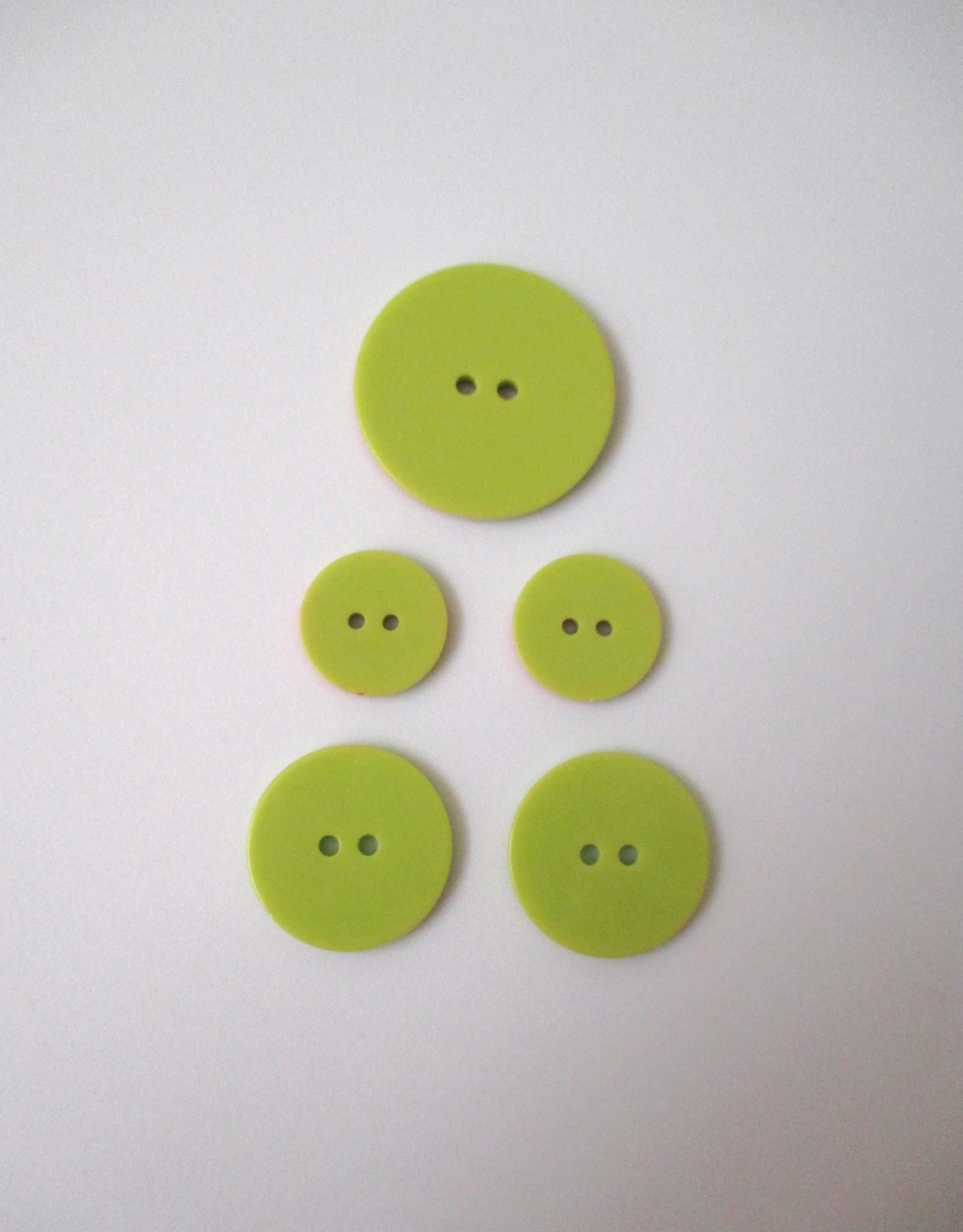 5 Round Plastic Buttons, Chartreuse Green Orange and Red, Abstract Art ...