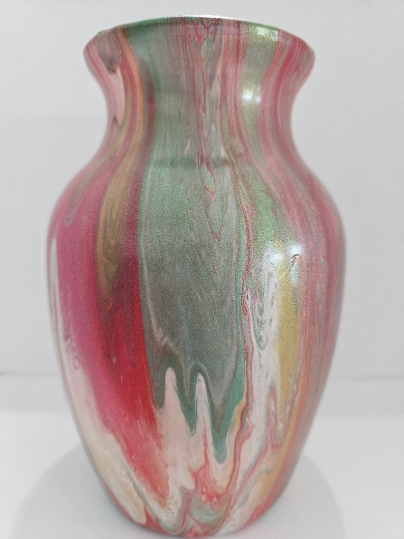 Acrylic Paint Pour Vase image 1