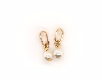 Gold Filled Mini Pearl Pendant, Hanging Pearl Pendant, 5mm Pearl Charm, Gold Filled Pearl, Pendant Necklace, Mini Pearl, White Pearl Pendant