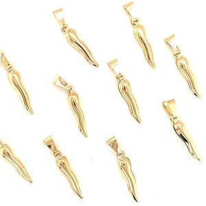 18K Mini Italian Cornicello Horn Charm, Italian Amulet, Mano Fico, Italian Jewelry, Pepper Charm, Baby Cornicello Pendant, Italy Charms