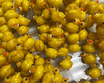 10 Duck Beads,Yellow Glass Duck Beads,Bead for Keychain Holders,Y2K Beads, 90's Boho Accent Beads,Small Duck Charms,Yellow Rubber Duck charm