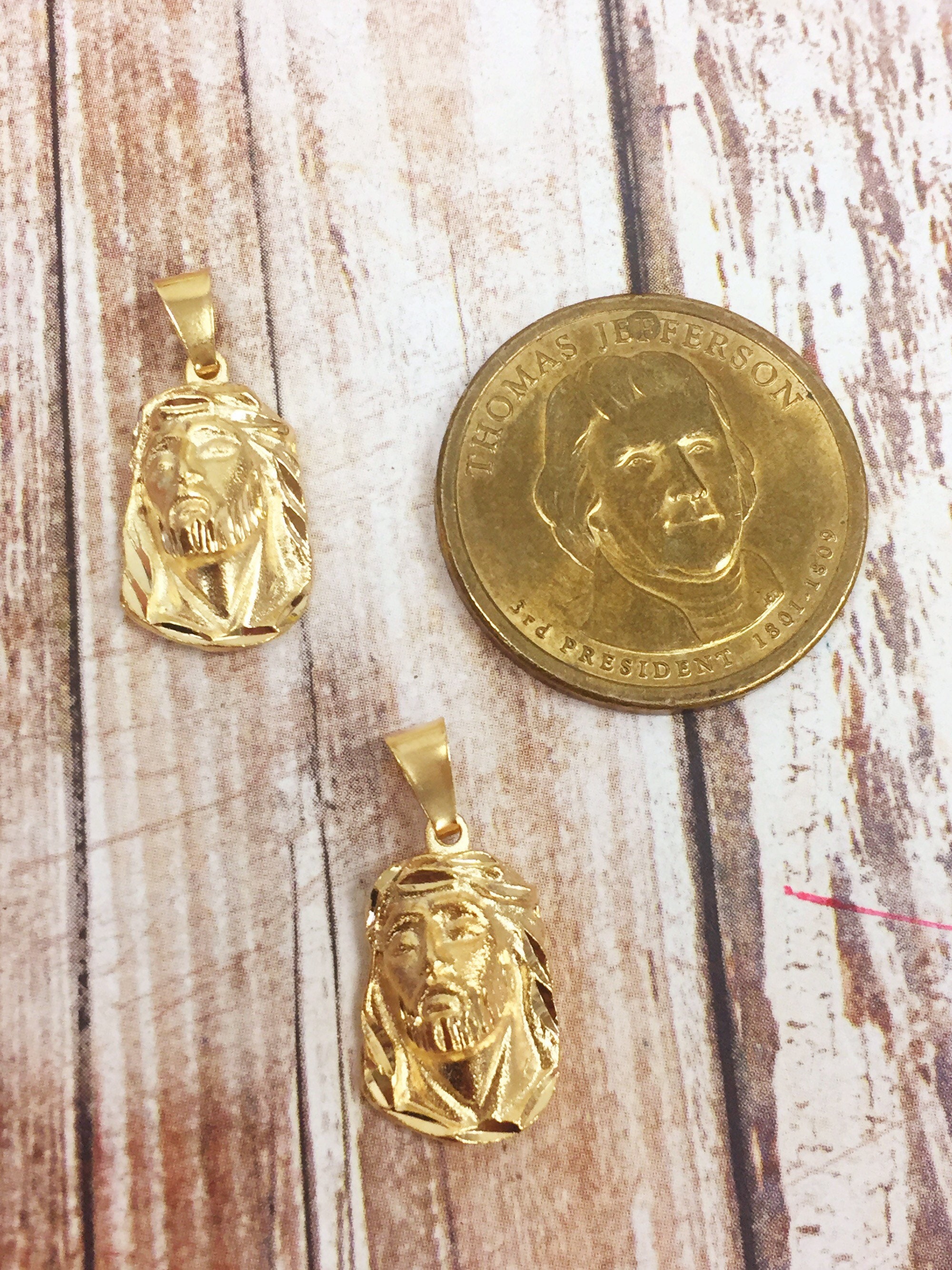 18K 金張りイエス・キリストペンダントネックレス、金張りイエス