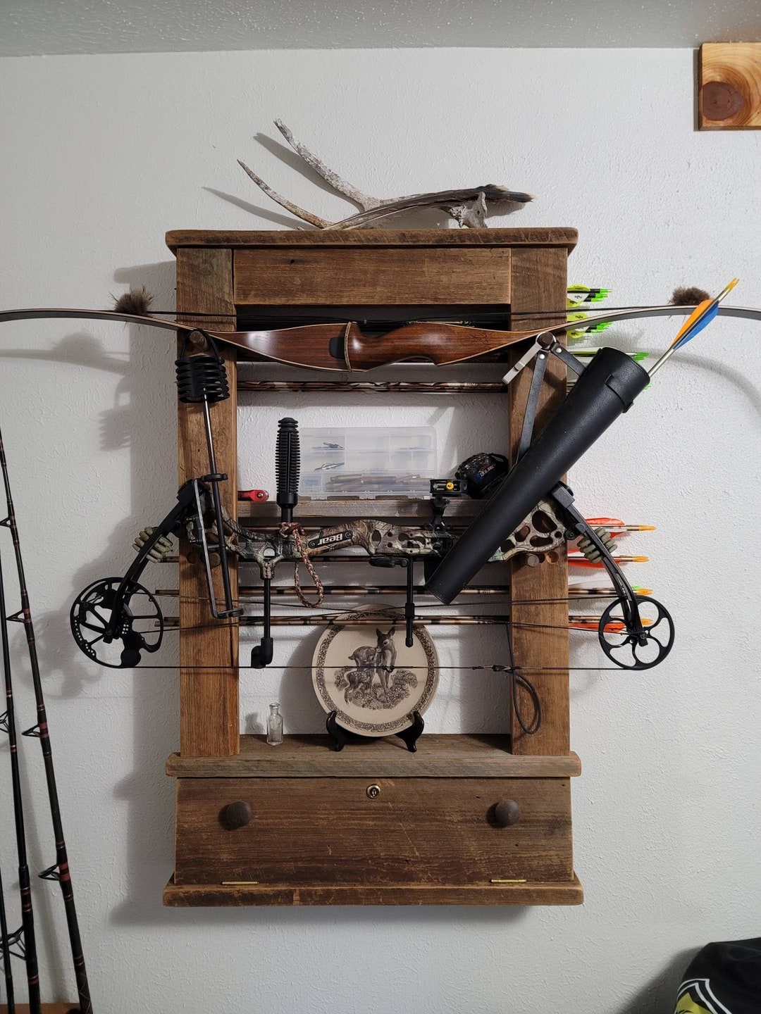 Barnwood Archery Bow Rack: Rustic Horizontal Arrow Storage - Etsy