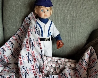 Baseball themed receiving blanket, boy's receiving blanket, self binding baby blanket