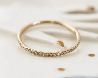 Diamonds eternity pavé band - 14k gold - Minimal gold ring