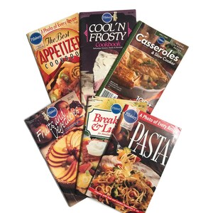 Lotto di libri di cucina vintage Pillbury, sei libri di cucina tascabili, libri di ricette di cucina degli anni '80 e '90, ricette per la pasta in casseruola, dessert, cucina vintage