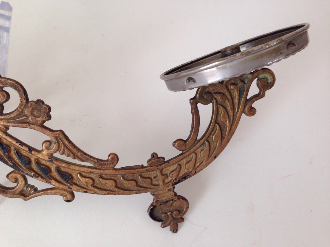 Antique Oil Lamp Holder Cast Iron Victorian Wall Mount Wall Etsy