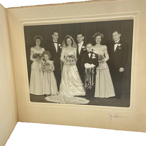 Vintage Studio Portrait of a Bride and Groom, 1930s 1940s Wedding Party Portrait, Framed in Photo Folder, Connecticut Photography Studio