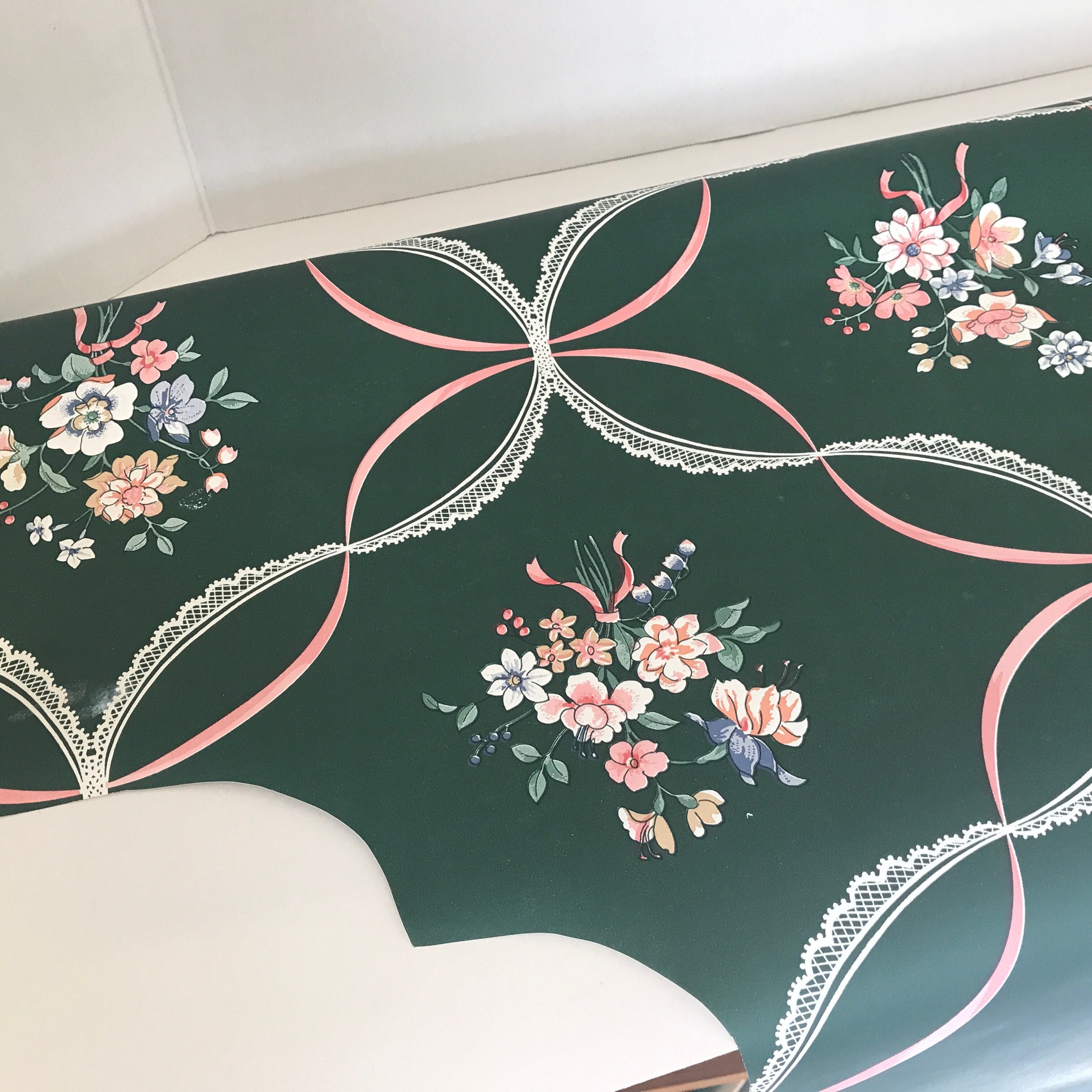 Vintage Wallpaper Roll Dark Green and White Lace Garland With Etsy