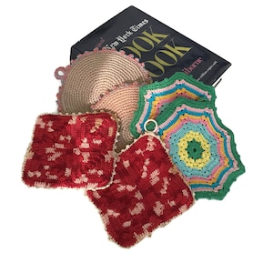 Vintage Hand Crochet Potholders Lot of 6 Cotton Crochet Handmade Doilies Vintage Kitchen Decor Red Kitchen Trivets Farmhouse Decor