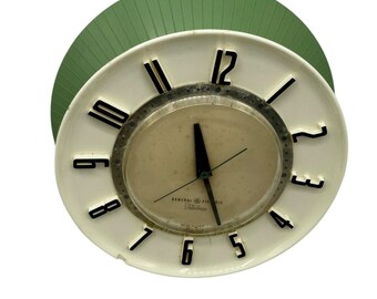 Vintage GE Telechron Wall Clock, Mid-century Modern Decor, Non