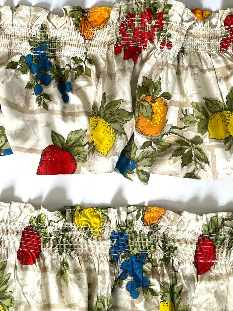 Vintage Kitchen Curtains With a Fruit Pattern Gathered - Etsy