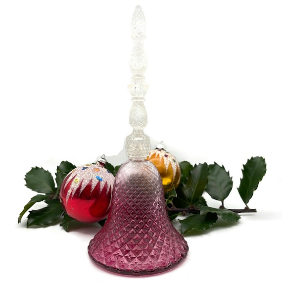 Vintage 1970s Avon Perfume Bottle, Pink Rosepoint… - image 1