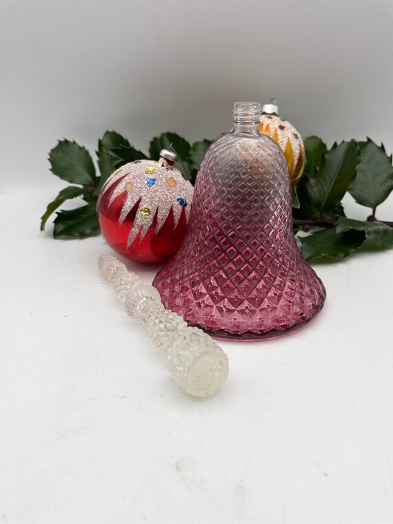 Vintage 1970s Avon Perfume Bottle, Pink Rosepoint… - image 7