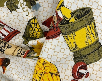 1970s Kitchen Fabric Remnant: Autumn Colors, Country Cottage Decor (44x60 inches)